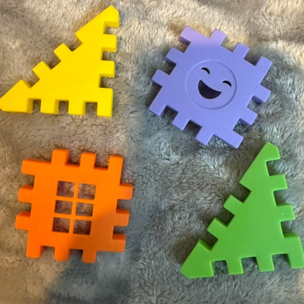 70pc Connecting Building Blocks Squares Triangles STEM Educational Toy Set - Picture 7 of 7